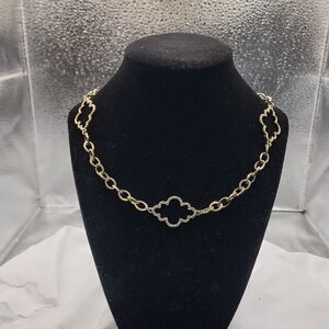 Elegant Gold Chain Necklace